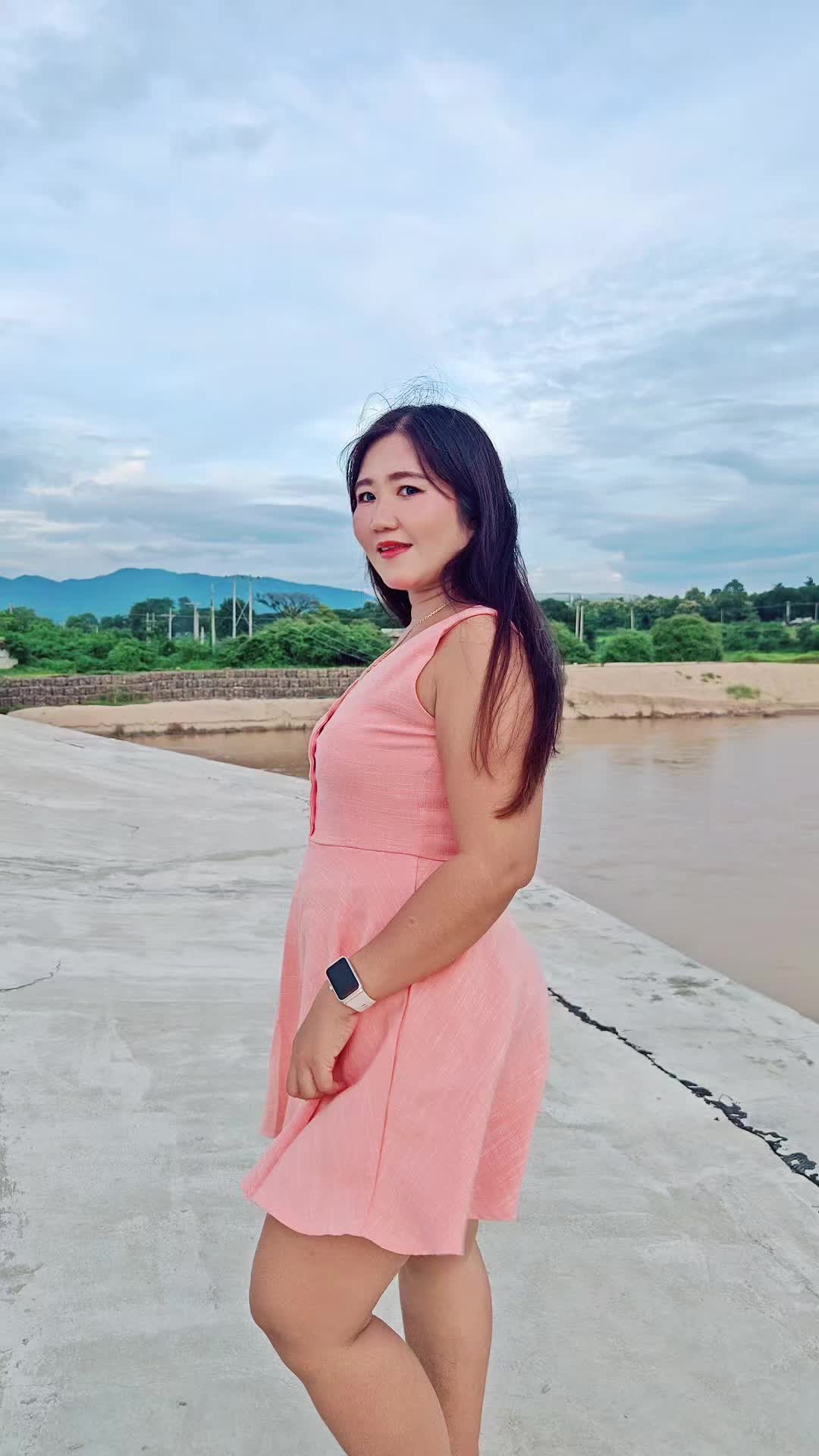 @🦋Song Laypyay Hnin (official)