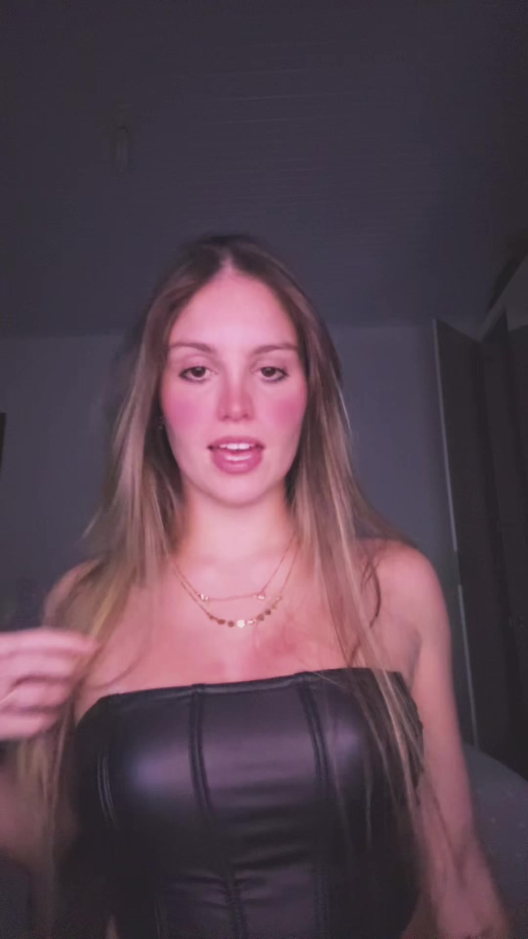 @Jujuu