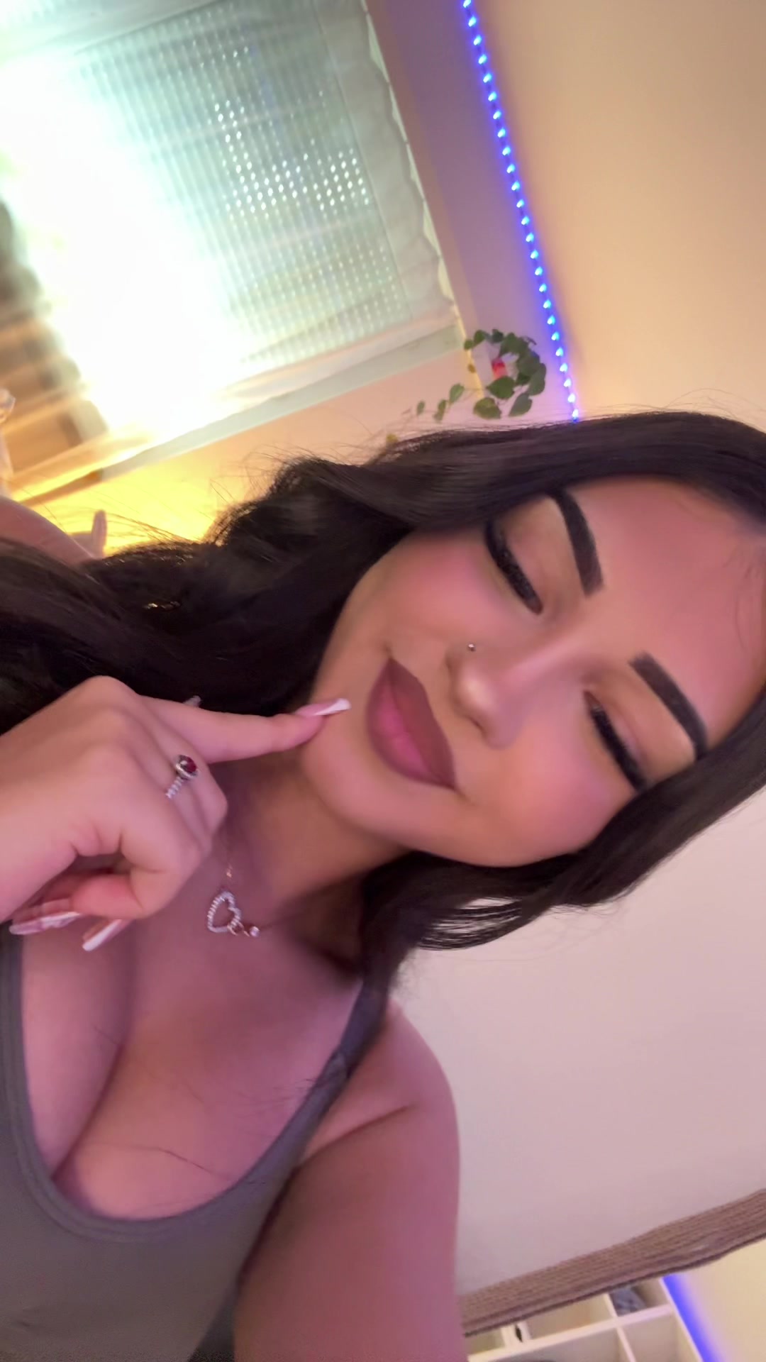 @Mayara