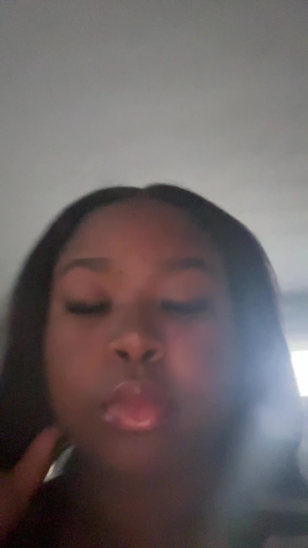@queenicecream8