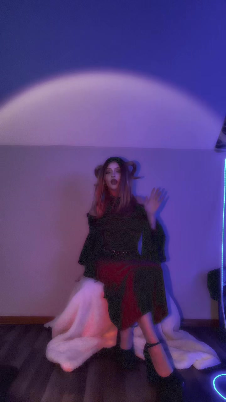 @🕸️Fae Tality🕸️