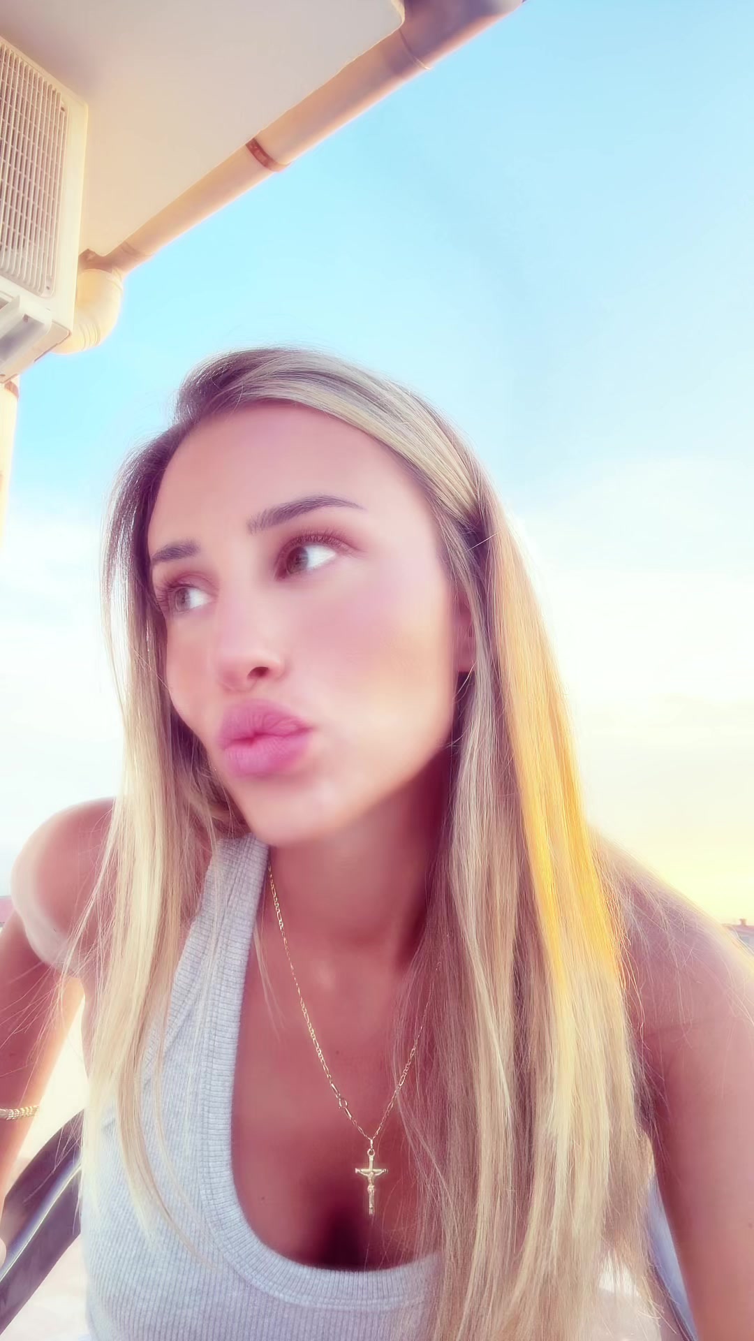 @Ana-Maria