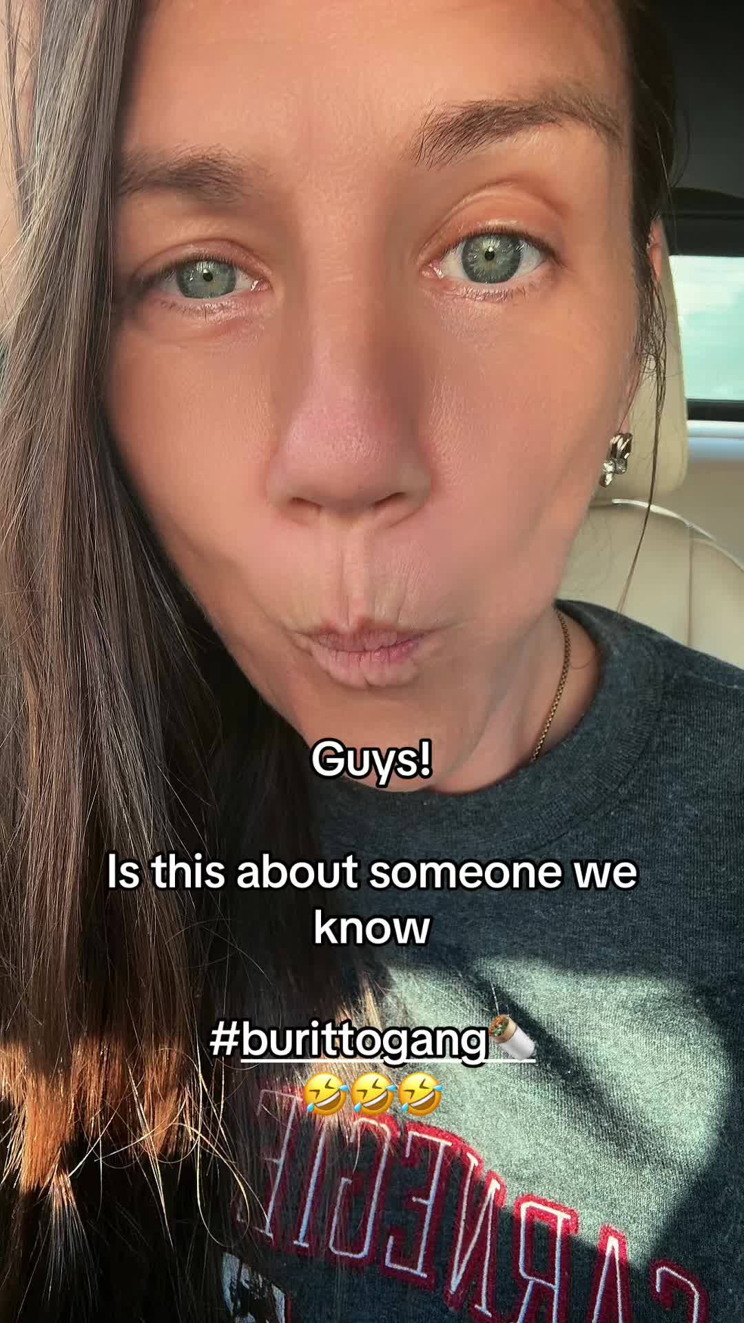 @LindSAYTwo