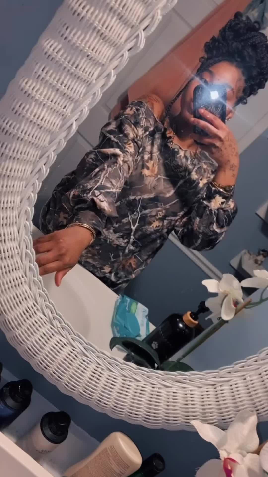 @totallyindigo1