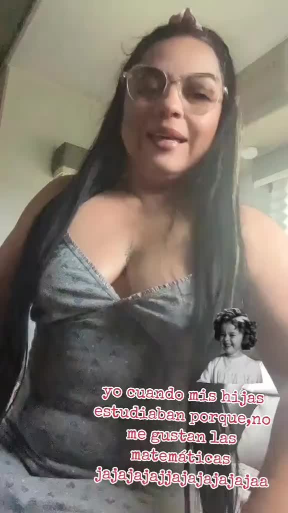 @Sami en TikTok 🇨🇴👑🌸🌼💜