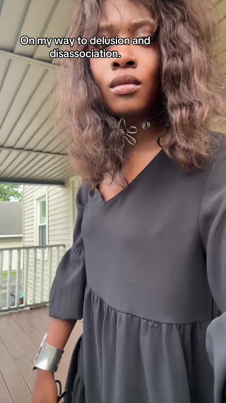 @Ugly Girl | Fashion Archivist