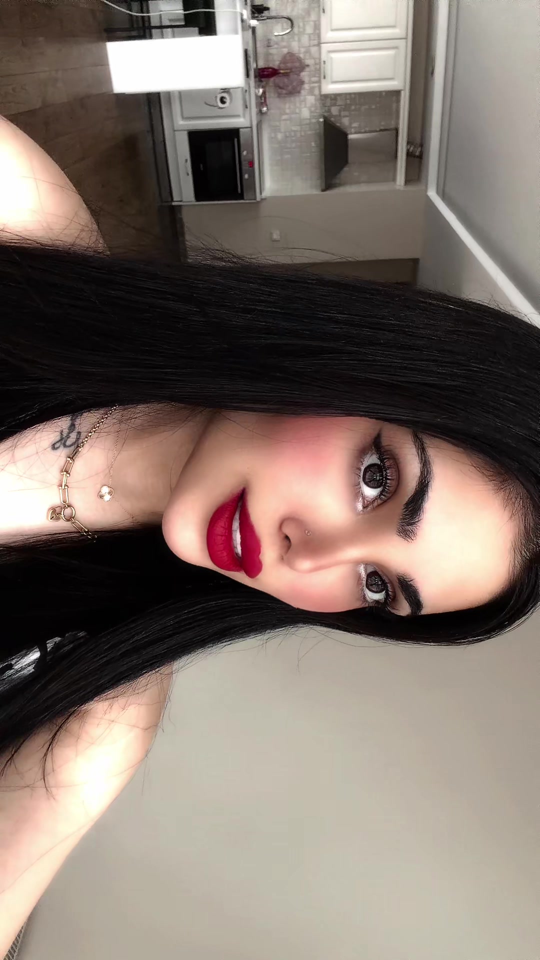 @zhatiis