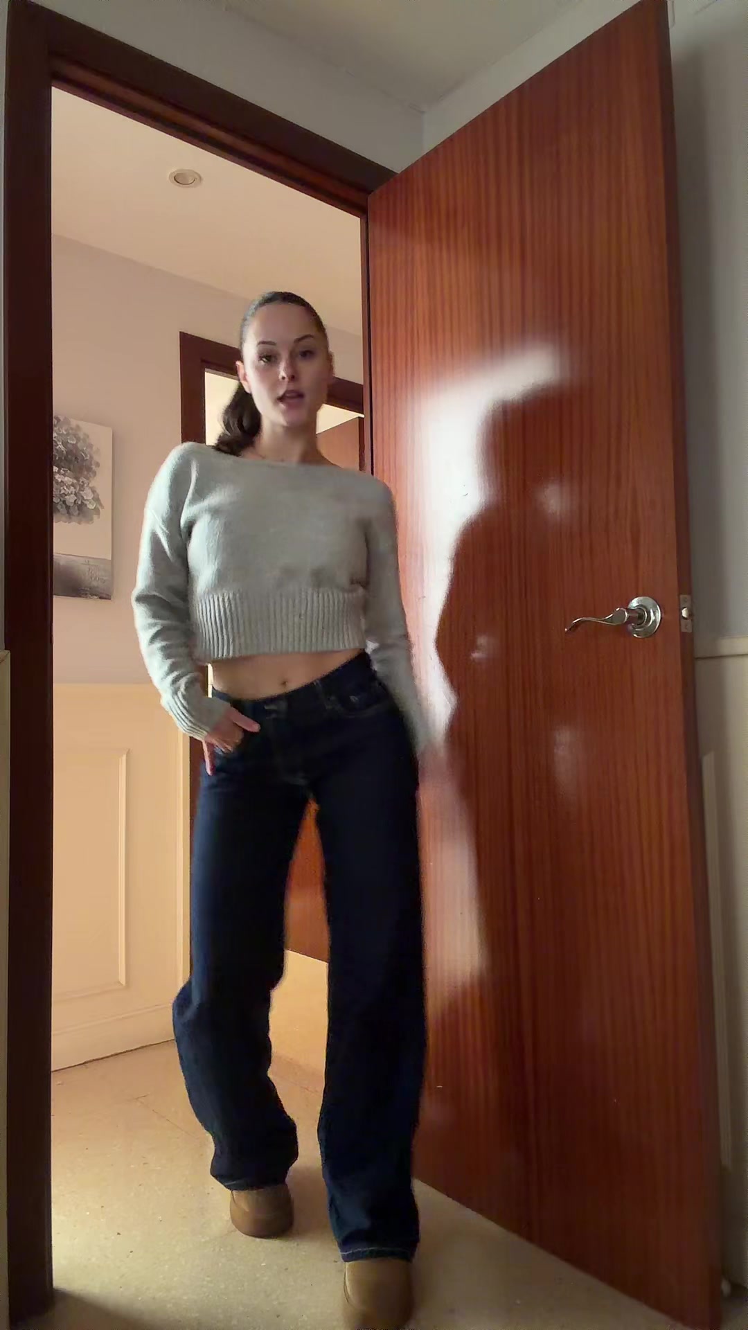 @laramoreenno