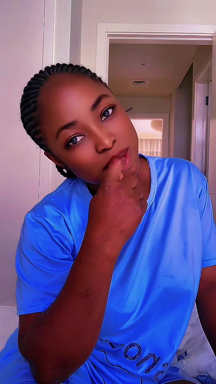 @CHARLOTTE SARPONG