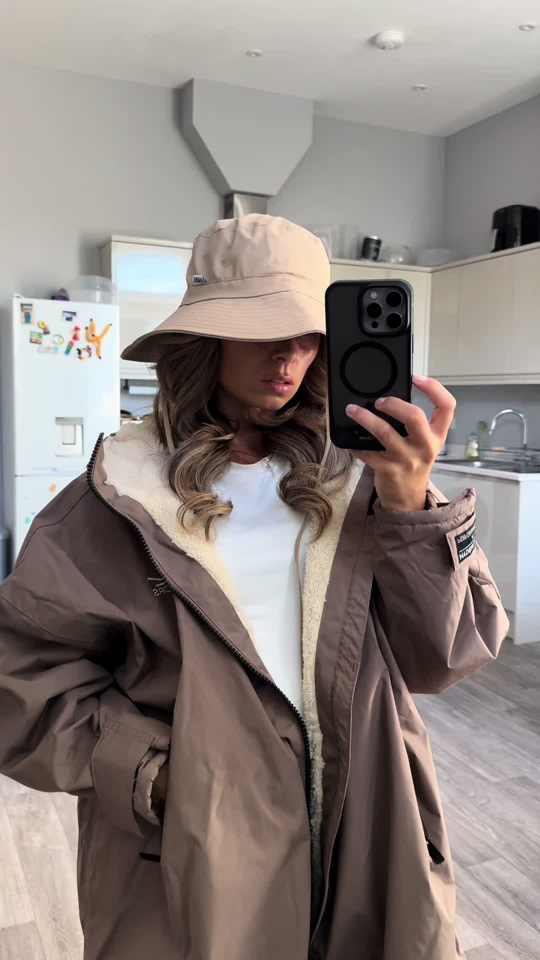 @𝒮𝒽𝒶𝓃𝒾𝒸𝑒