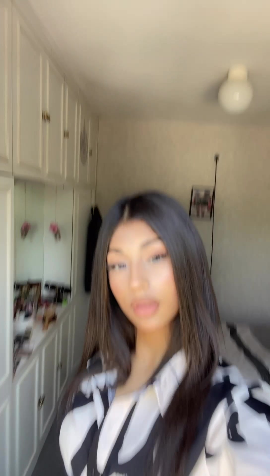@𝐄ꨄ