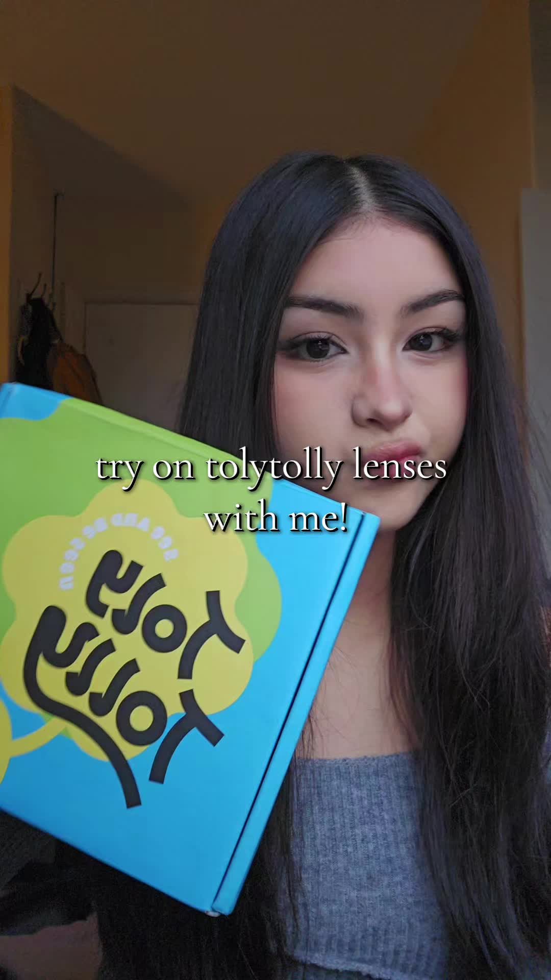 @lola