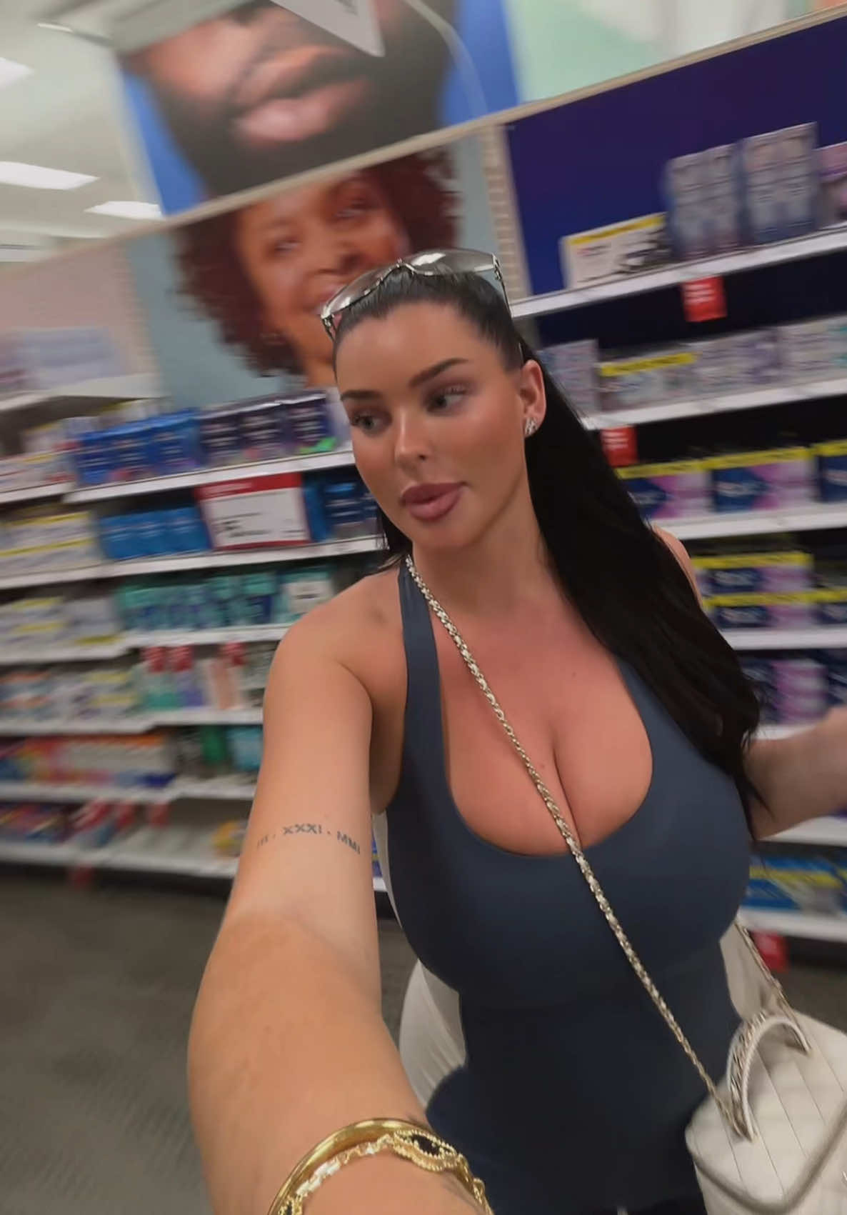 @lilyadelina
