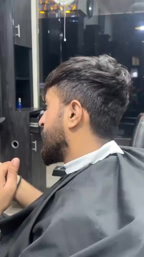 @SHAHZOO ART STUDIO ✂️💈
