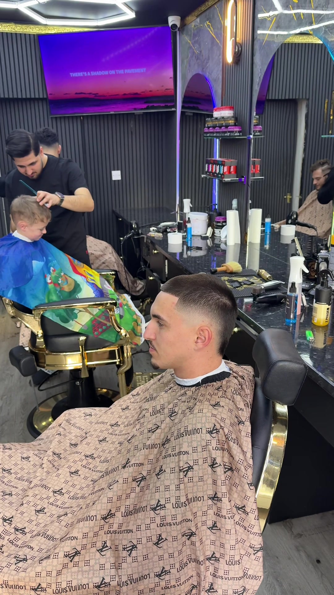 @Lin's Barbershop stalham