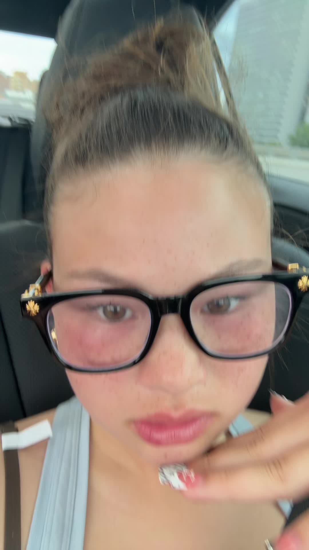 @idkimjustacurlyheadasian