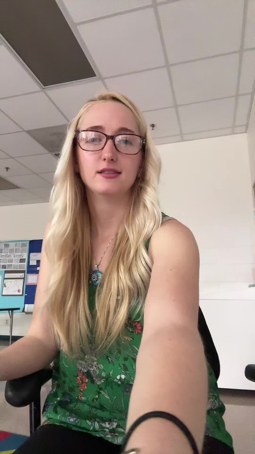@Ellsbells
