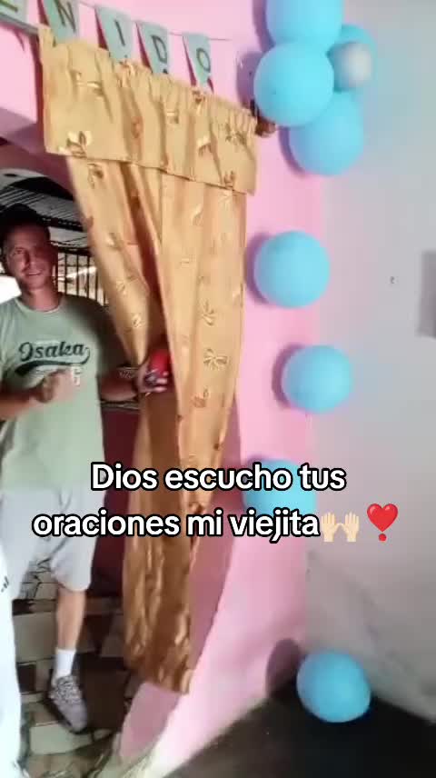 @El &Uacute;nico Fresa 👑🍓