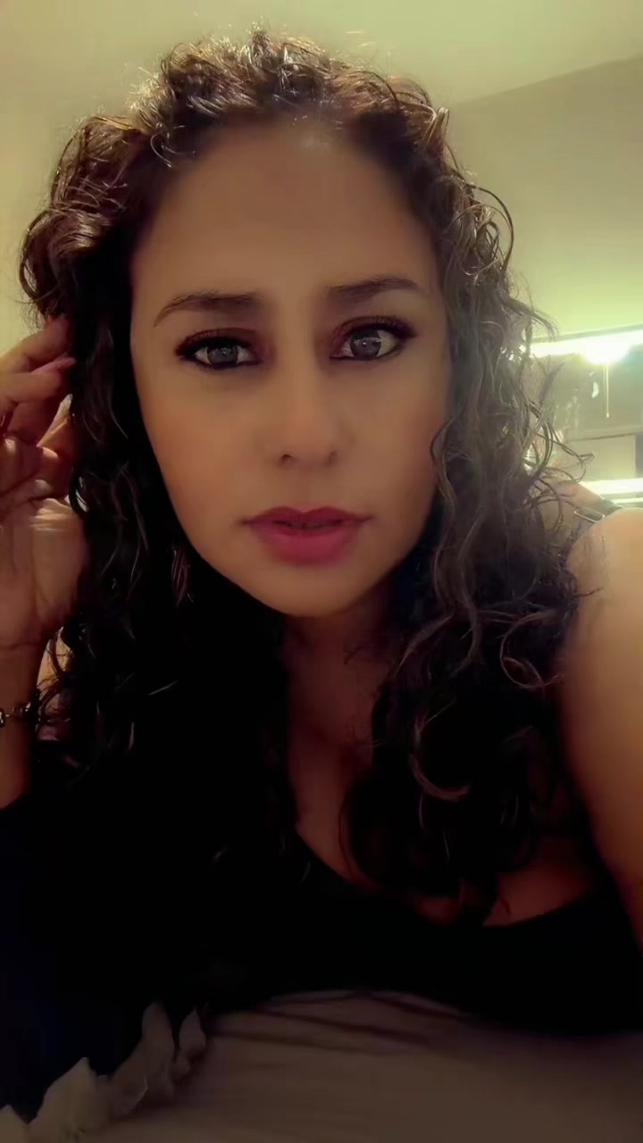 @😘🤗🇭🇳