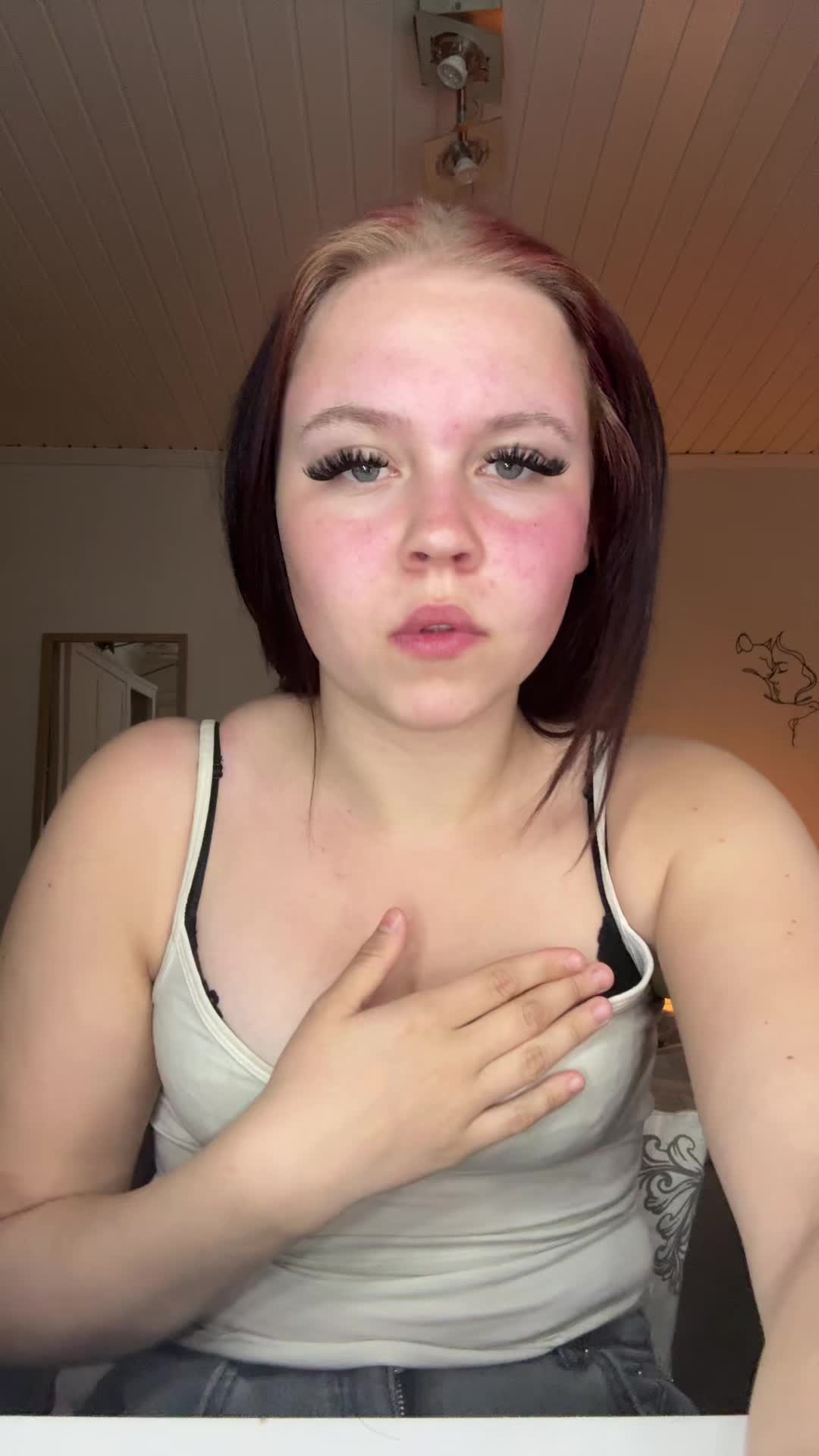 @emilia09_aa