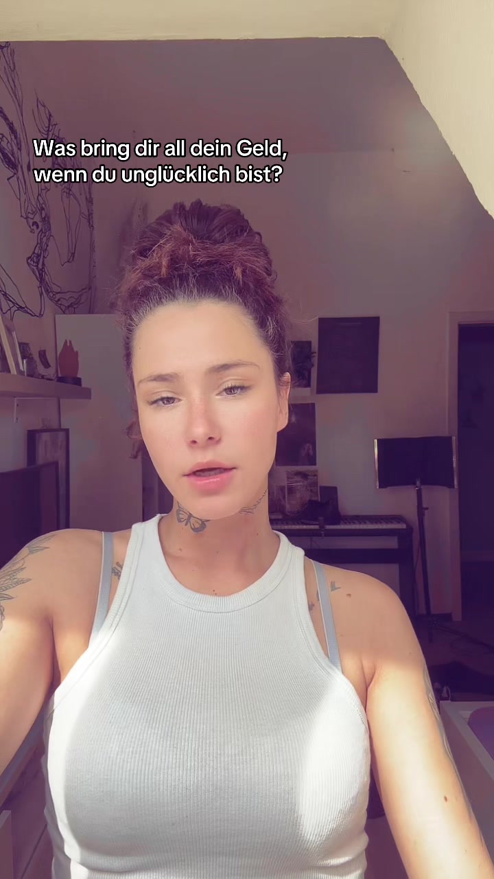 @_chanihoney