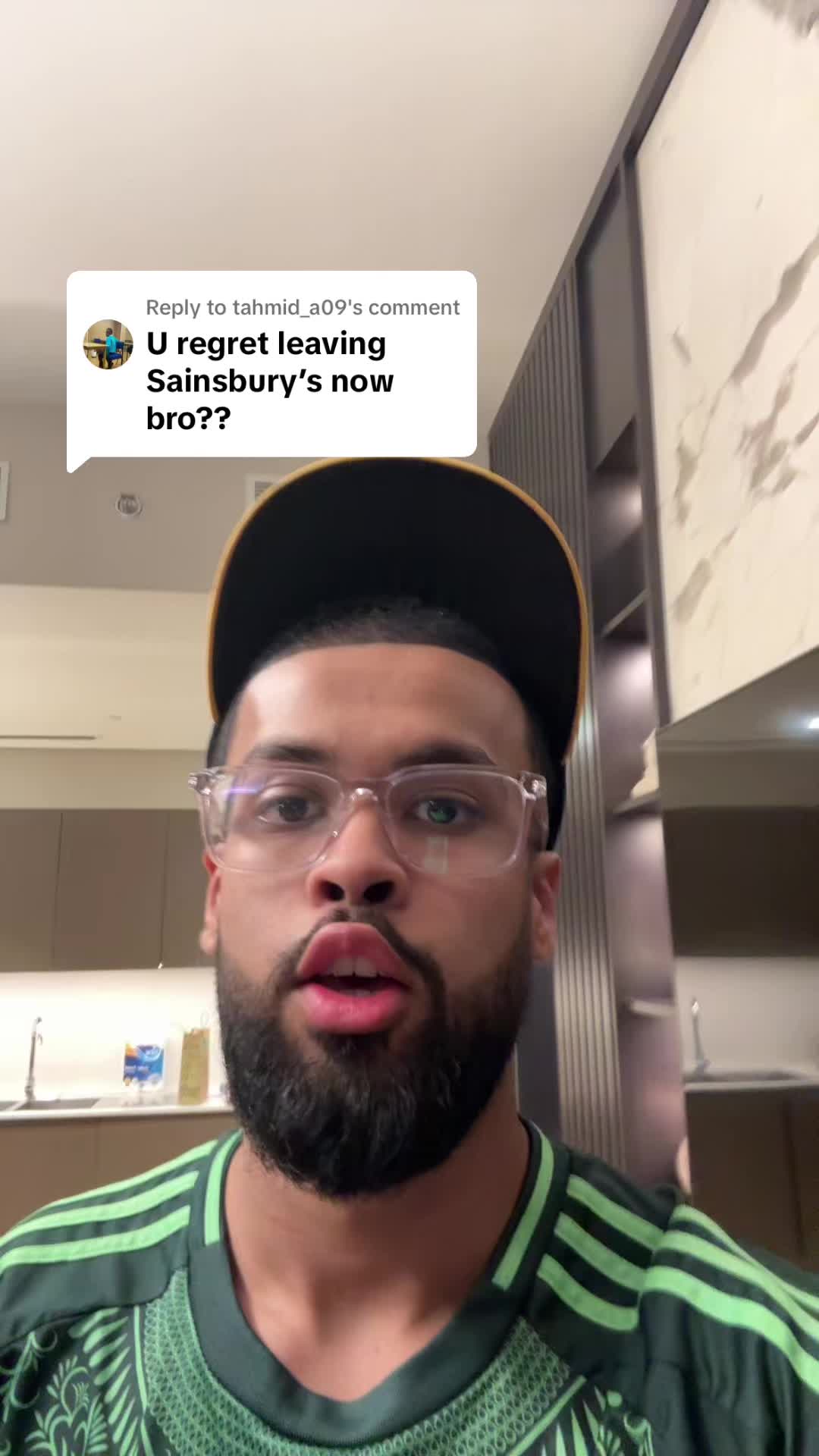 @MUKS