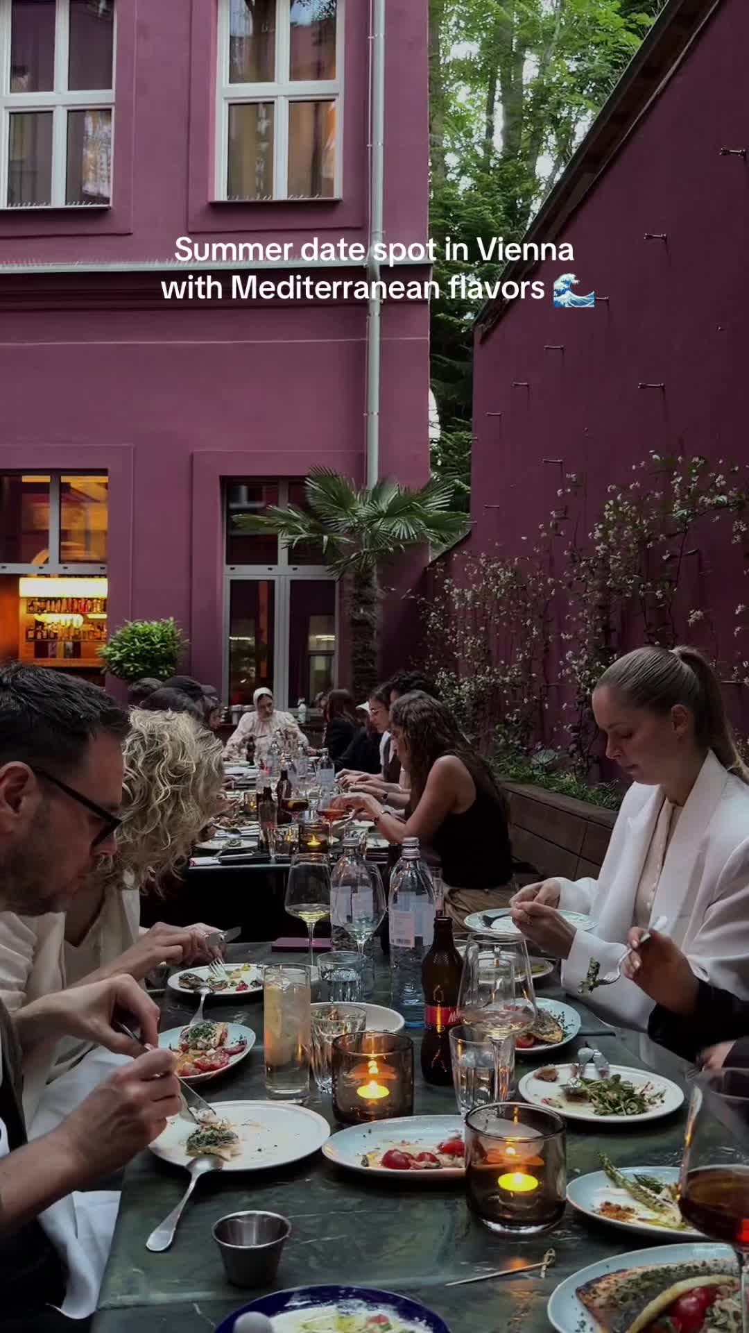 @VIENNA INTOUCH