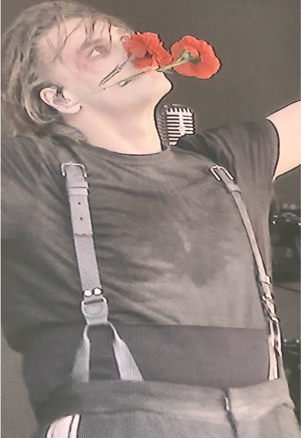 @𝑨𝒍𝒖𝒄𝒂𝒓𝒅🥀