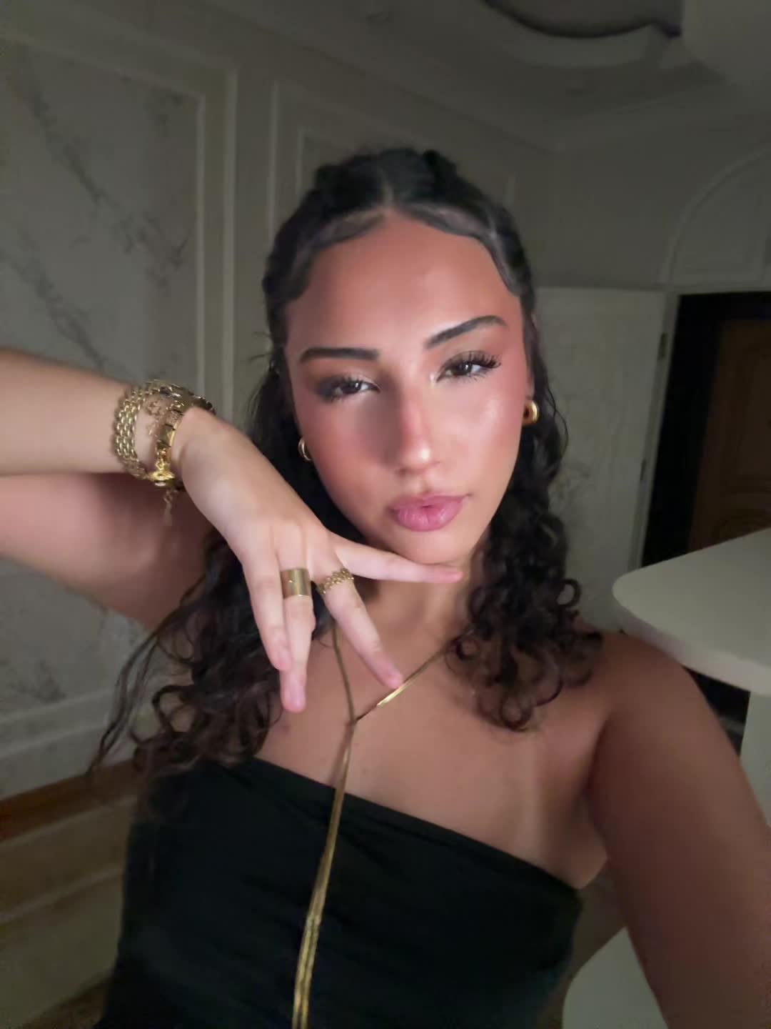@𝑭𝒂𝒓𝒊𝒅𝒂 🪽