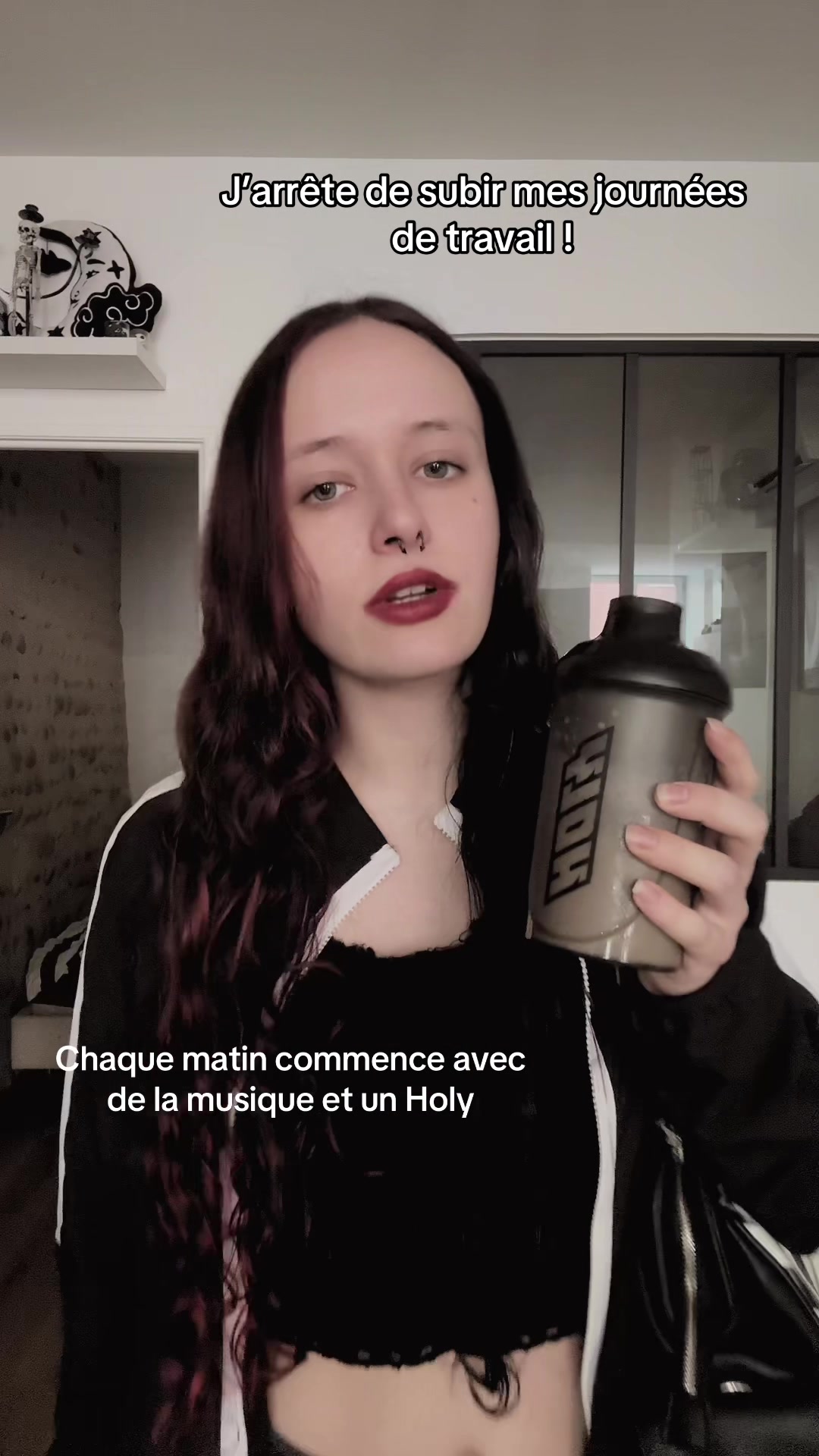 @🦇 𝔐𝔞𝔯𝔦𝔫𝔢 - Goth Girl