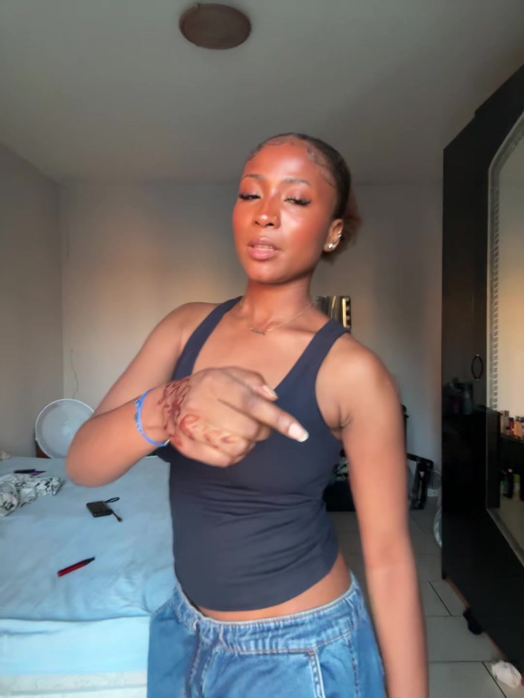 @LIA
