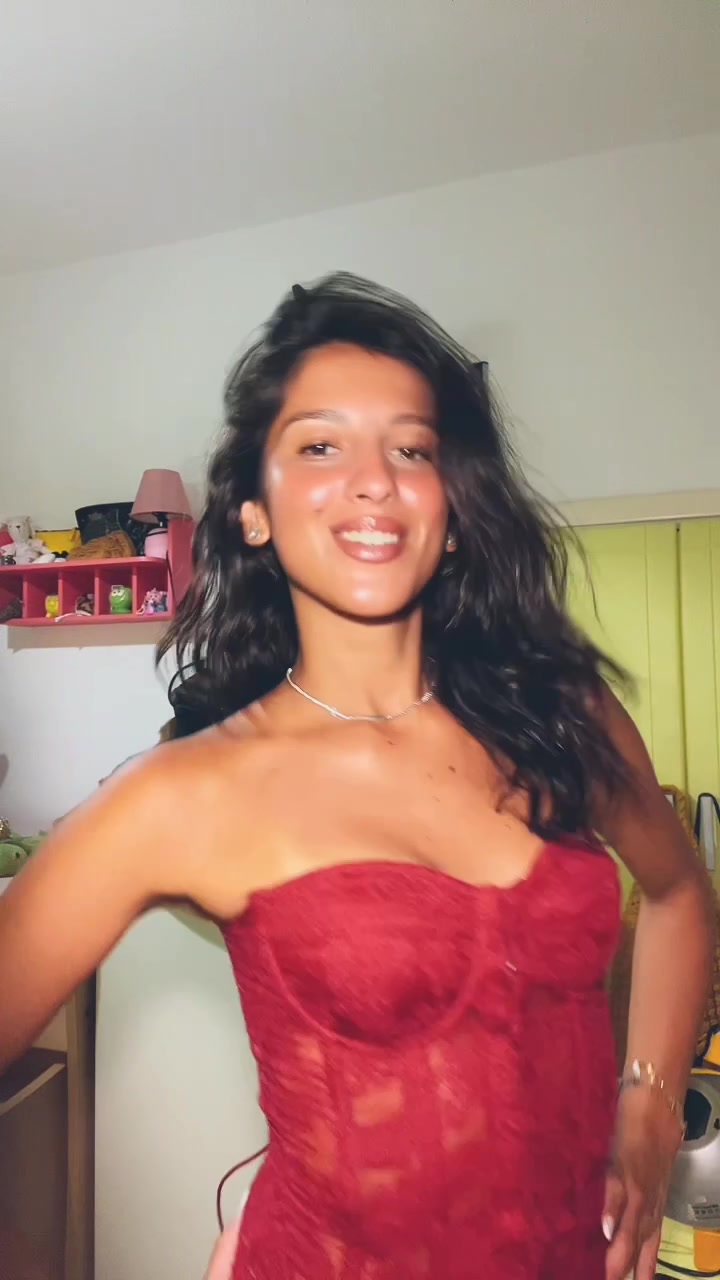 @auroravalentino