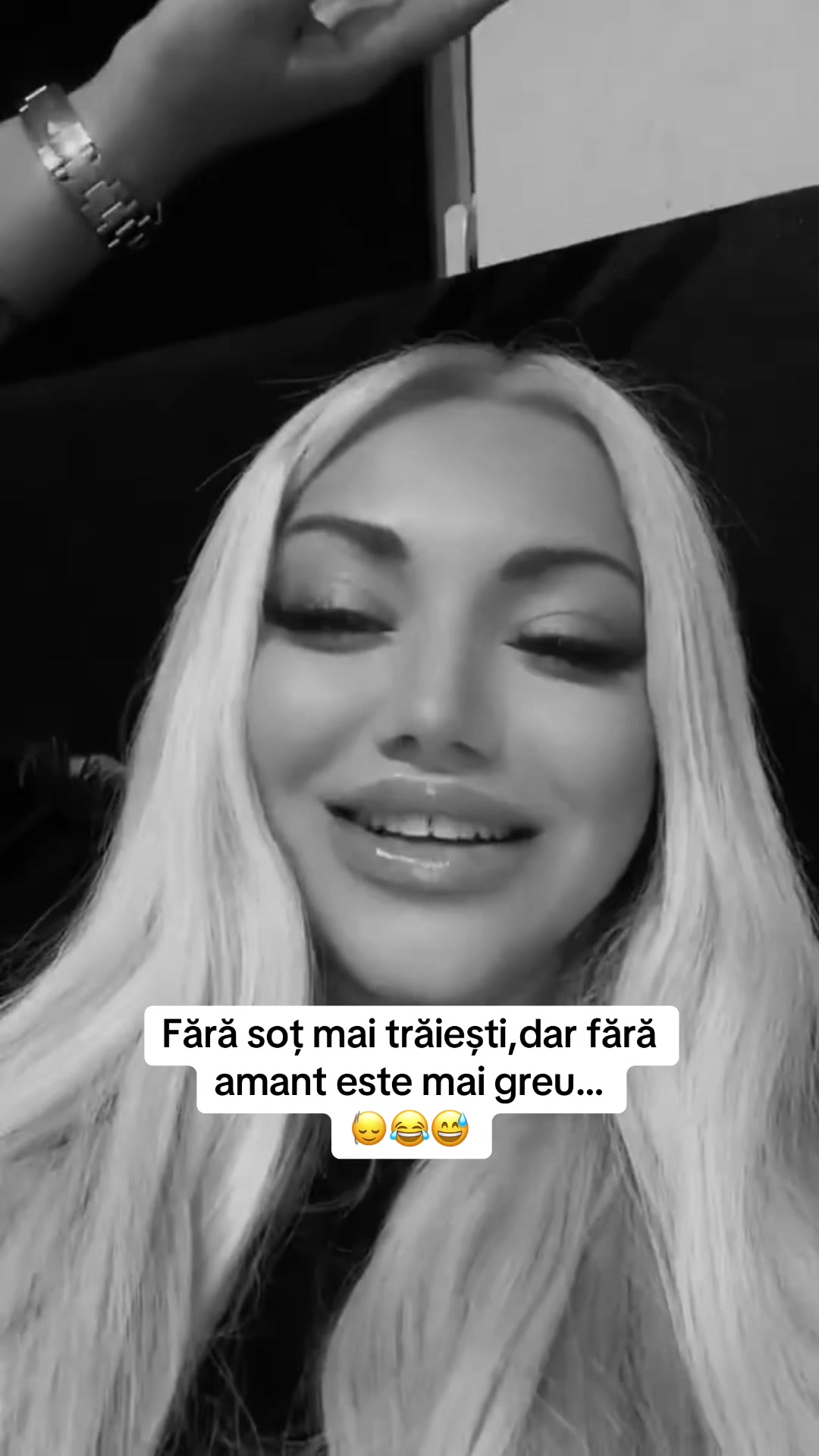 @Adela 🧸🖤