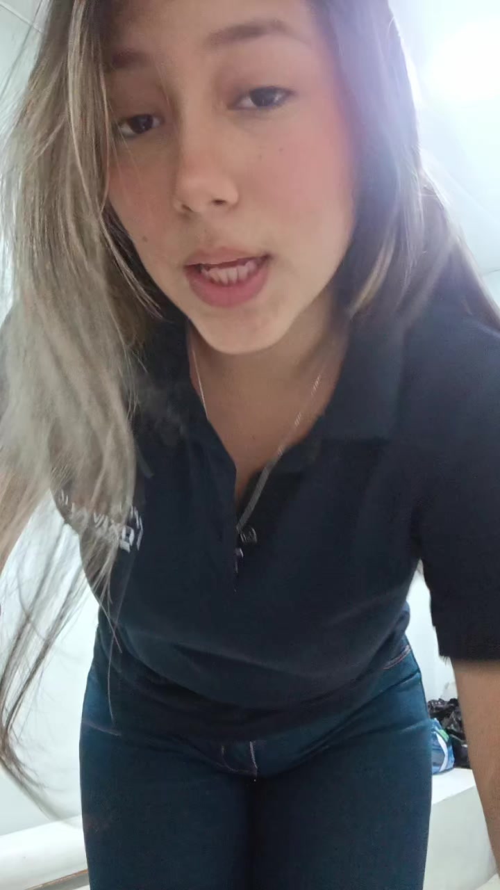 @Valeria🧩