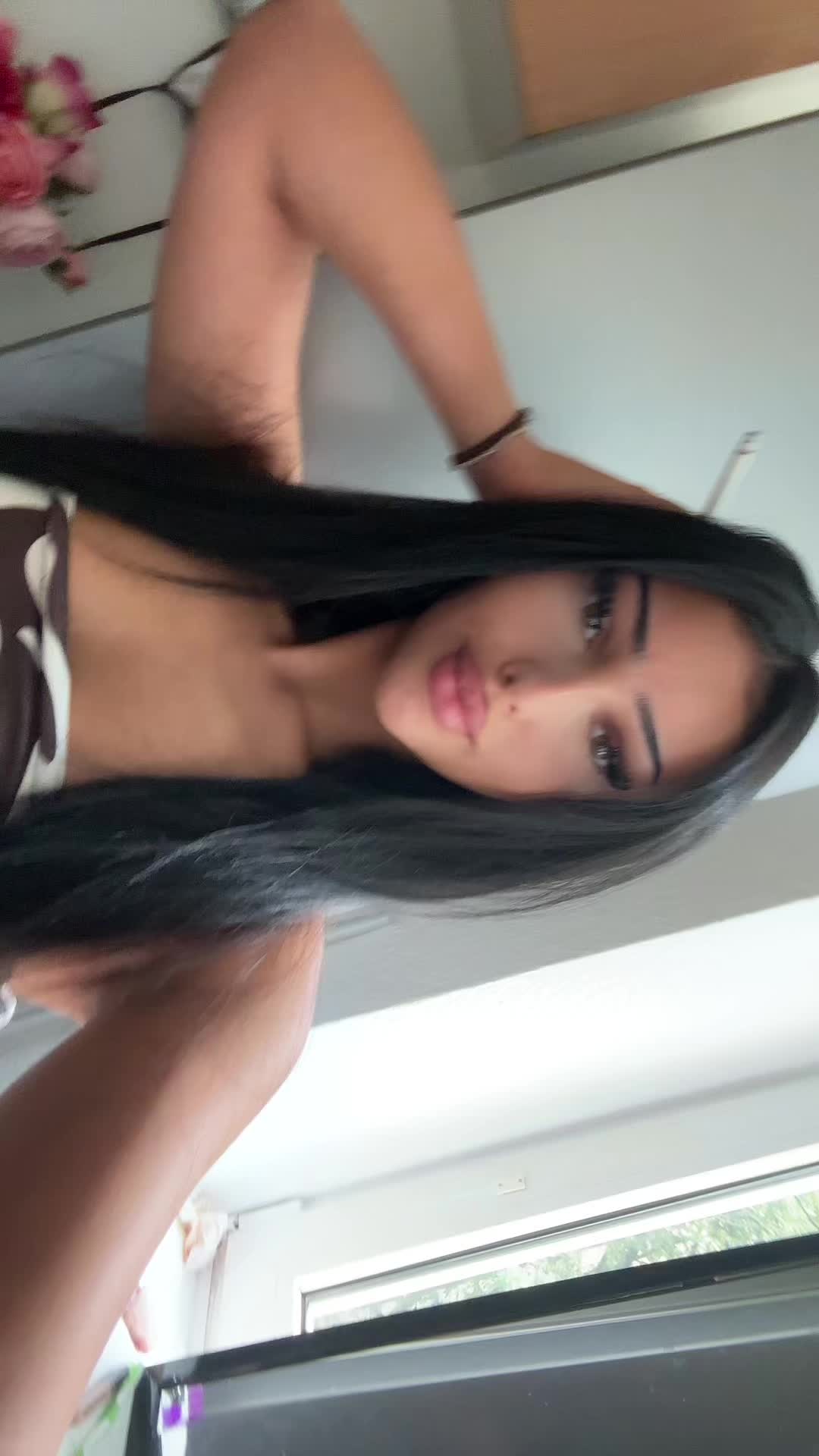 @aleyna0_