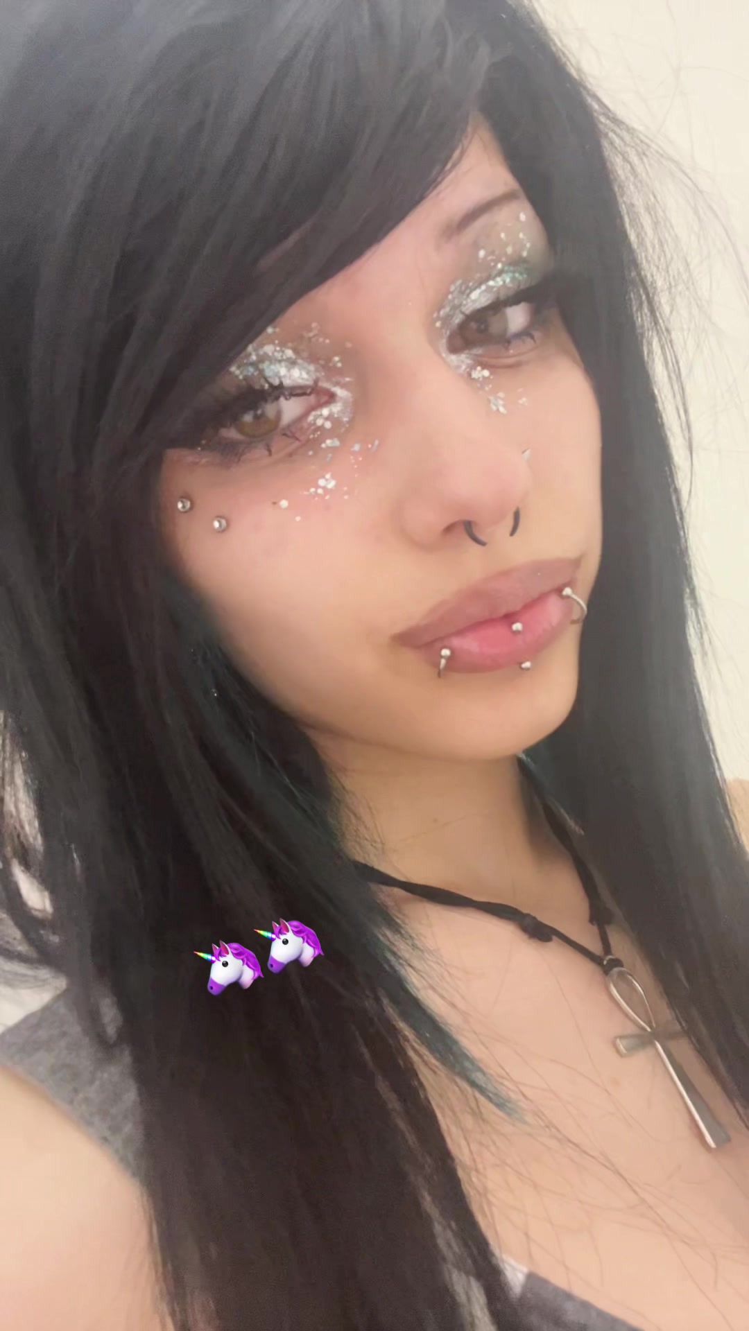 @ㅤㅤㅤ
