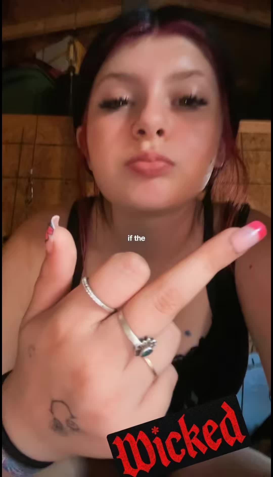 @Comehelp_me&iquest;
