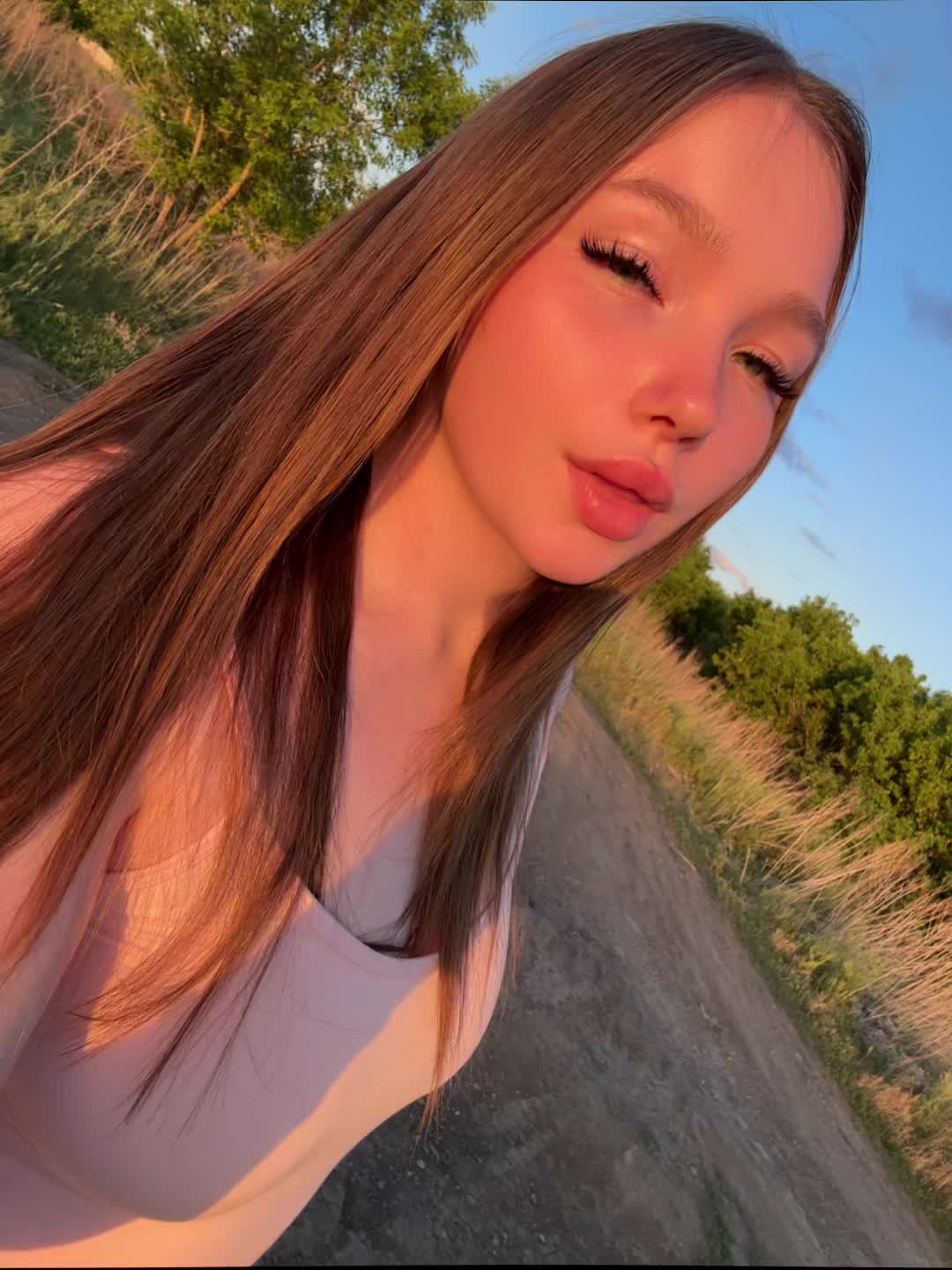 @Viola