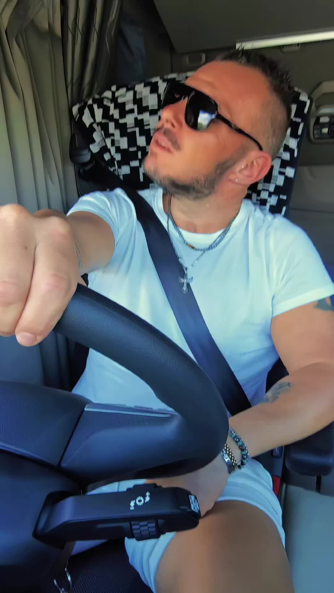 @Alessandro