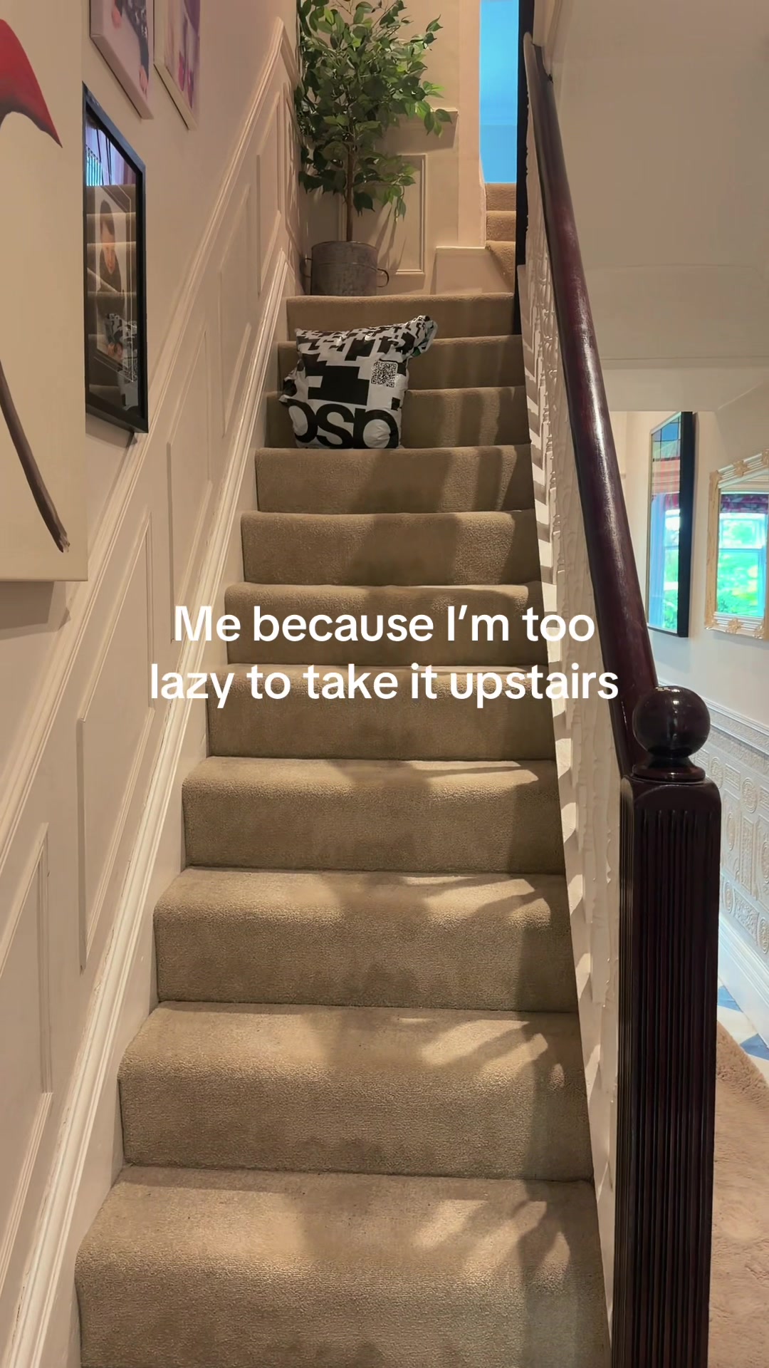 @Victorian House  Jules
