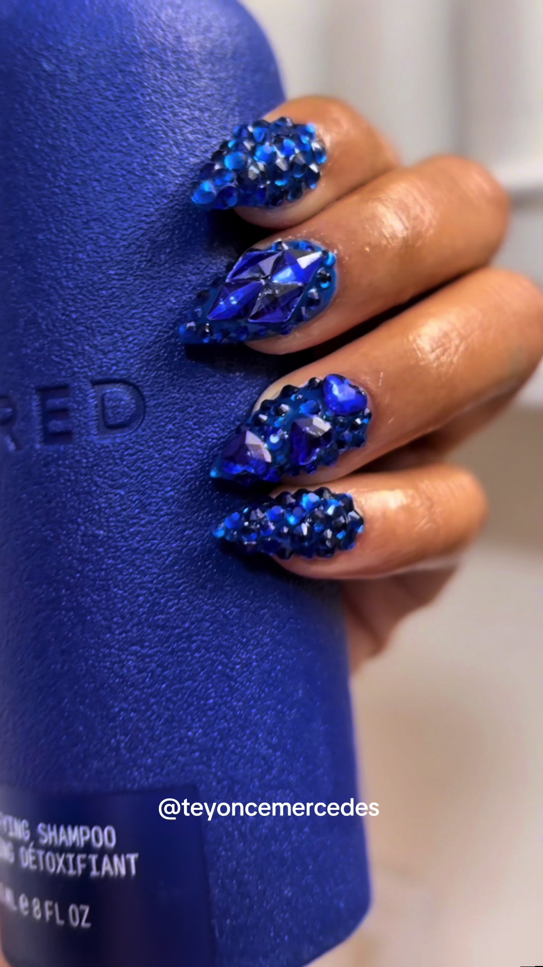 @Teyonce Mercedes| Beauty Pro