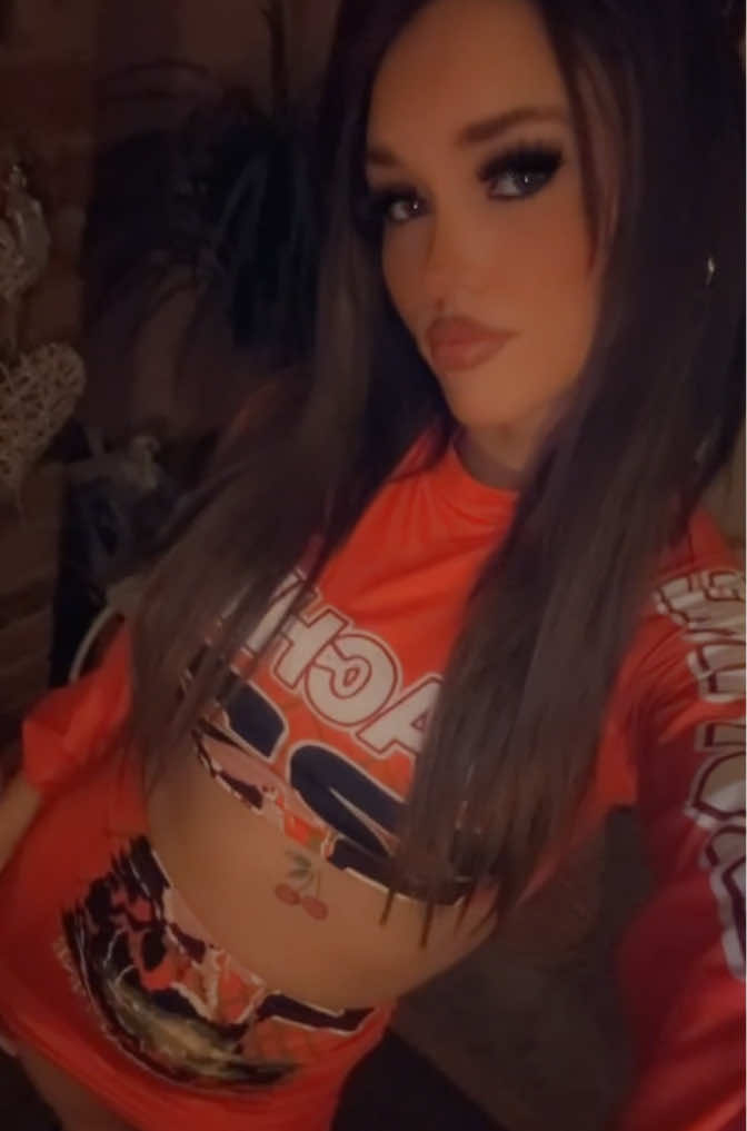 @Laura Jayne