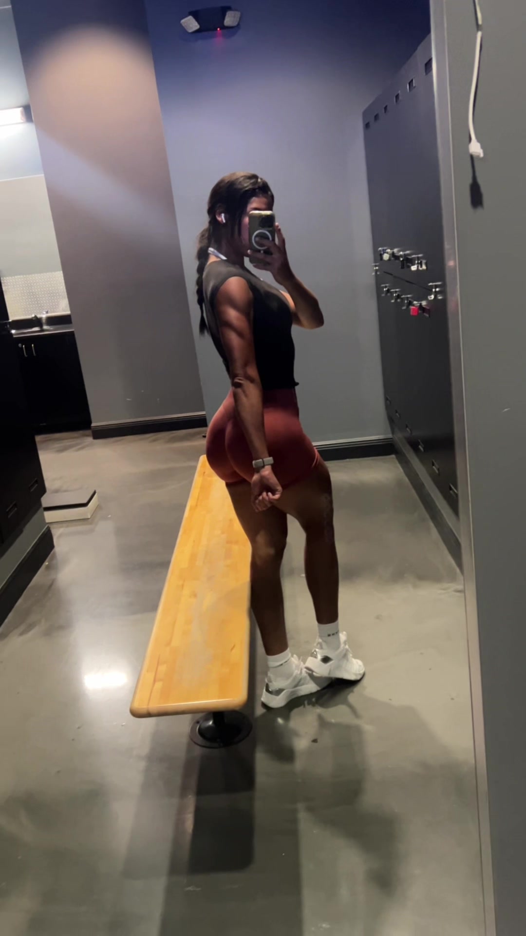 @zeynah🪽