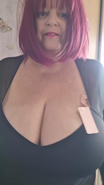 @bareessentialsjj