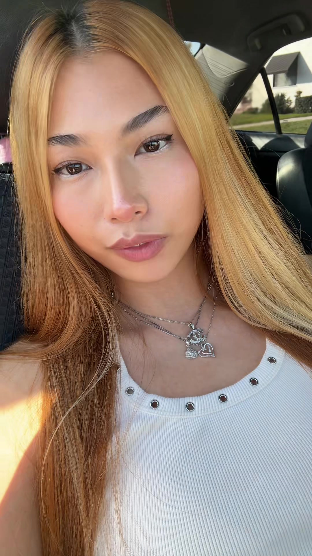 @E