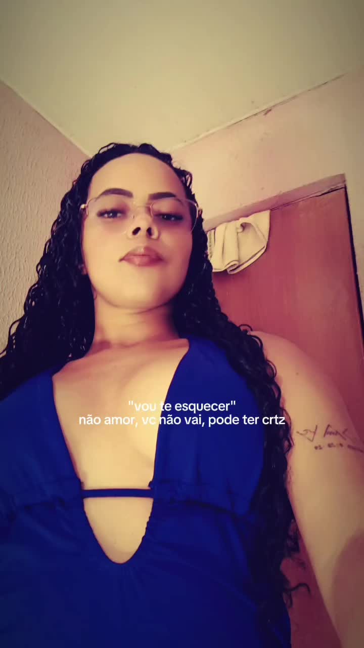 @Yasmim_yas&bull;