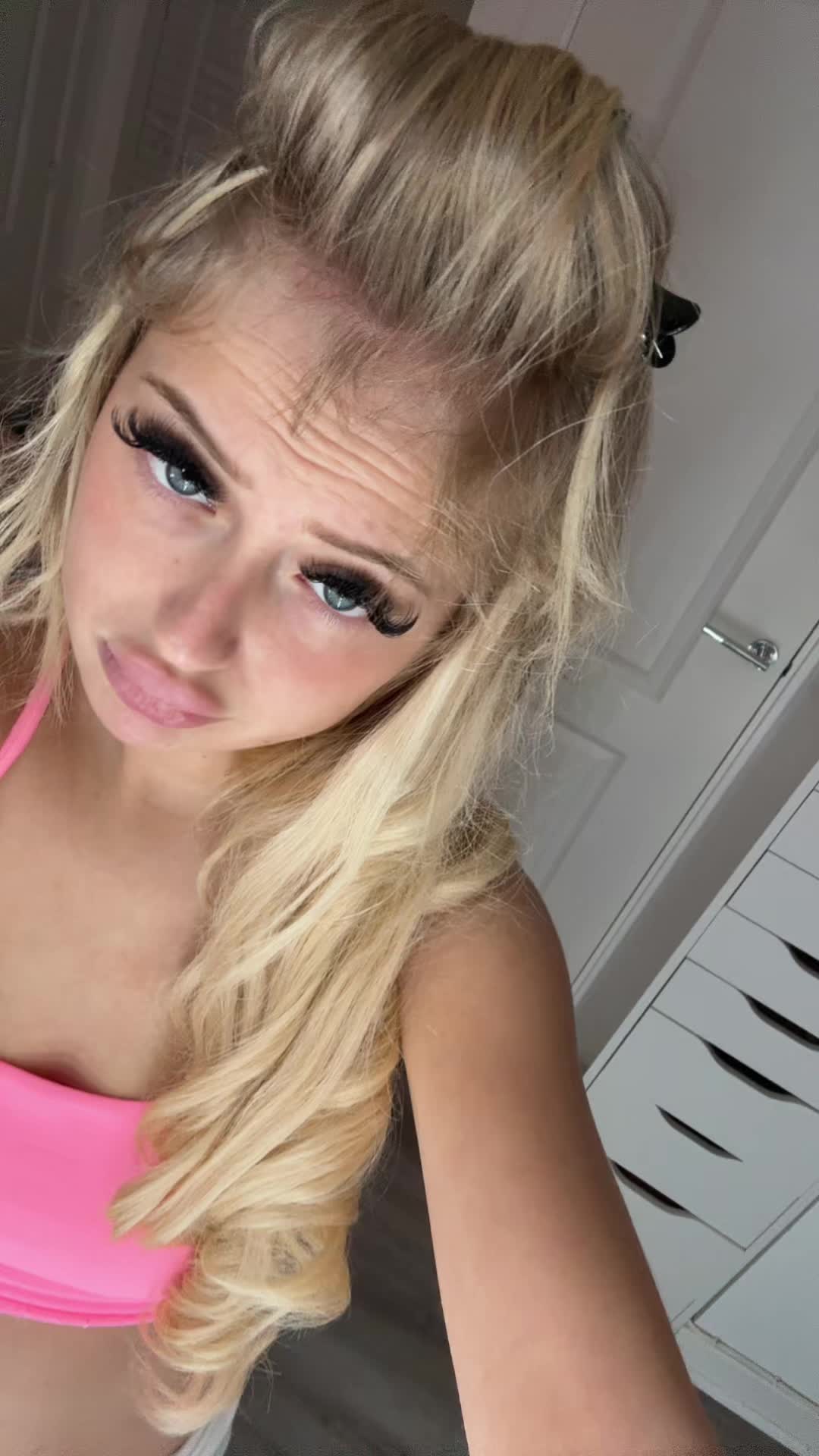 @𝓐💋
