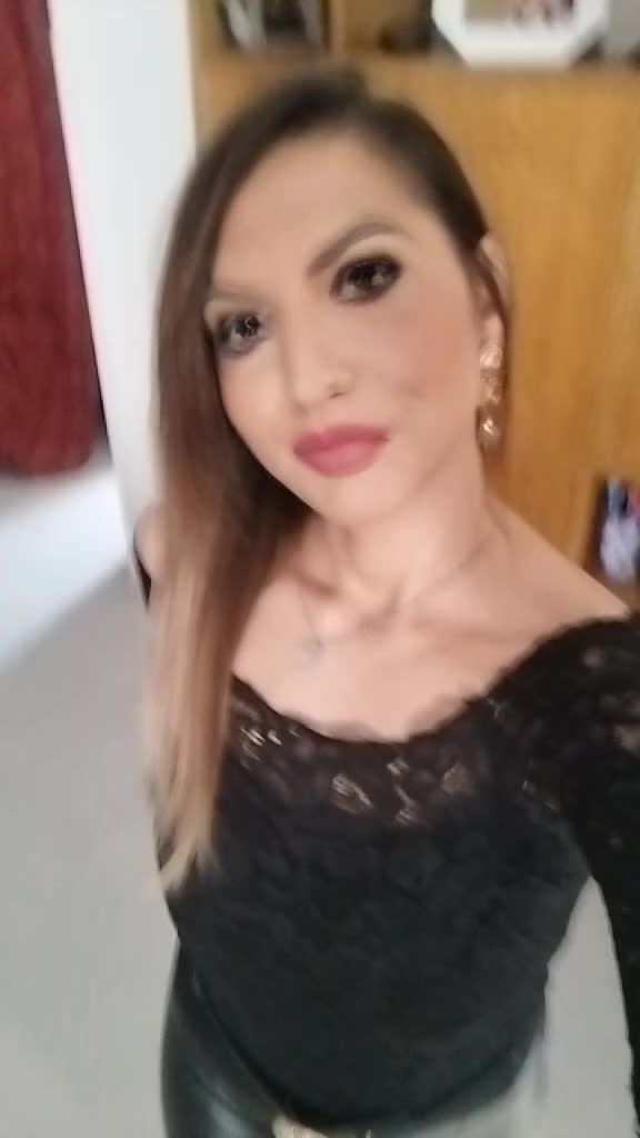 @Cristina the queen🥰