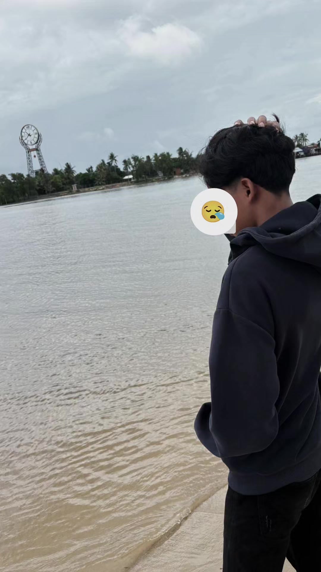 @Bii_k@k