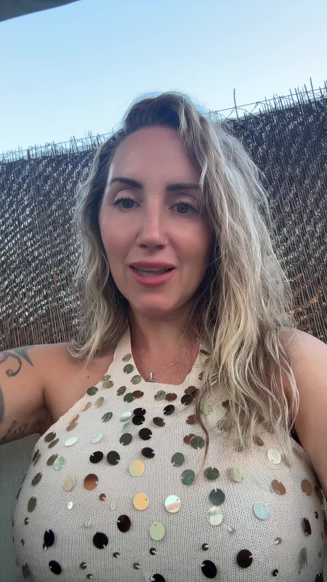 @Veronika
